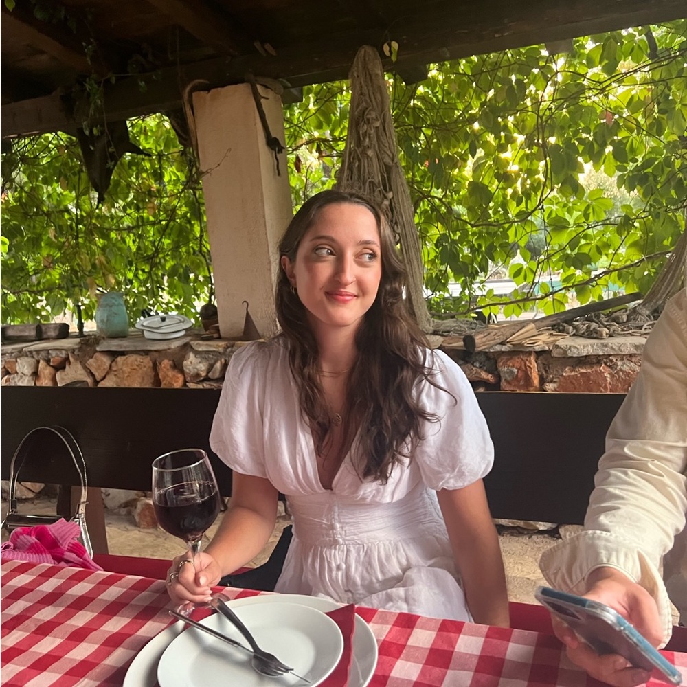 Meet your Posher, Celia